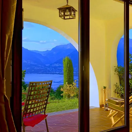 Top-ferienwohnung Im Landhausstil Mit Panoramablick & Pool Appartement Gambarogno