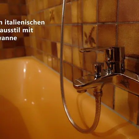 Top-ferienwohnung Im Landhausstil Mit Panoramablick & Pool Appartement
